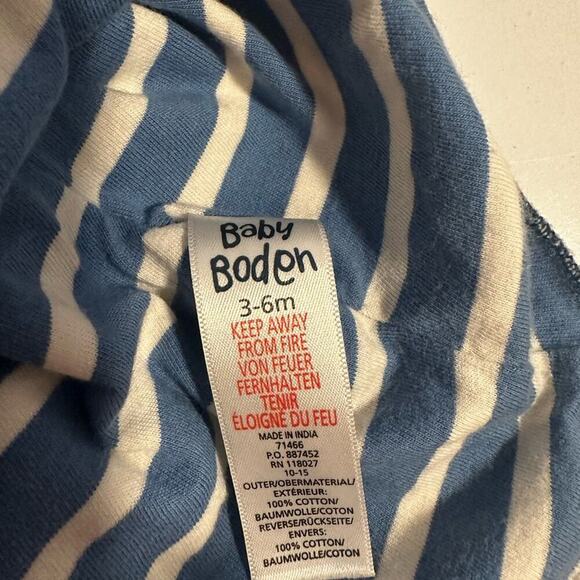 Baby Boden Reversable Dinosaur Long Sleeve Top with buttons on the shoulder‎ - Picture 5 of 6